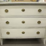 864 9856 CHEST OF DRAWERS